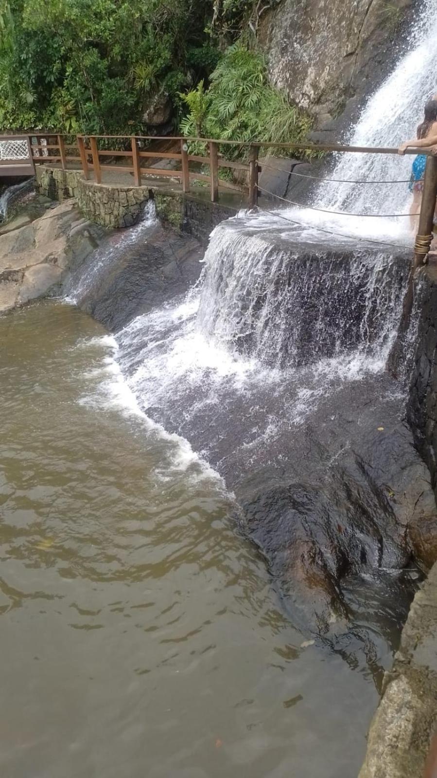 Casa Sete Enseada Ar Cond Suite E Estacionamento Gratis E Uma Otima Localizacao Na Enseada Guaruja Bagian luar foto