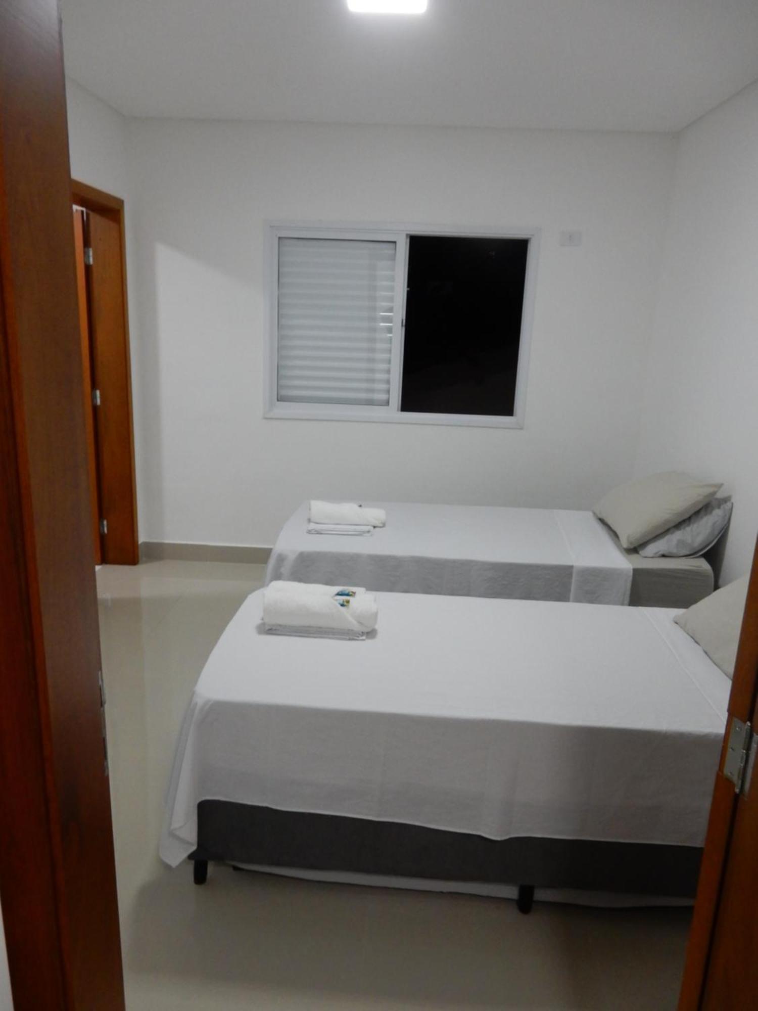 Casa Sete Enseada Ar Cond Suite E Estacionamento Gratis E Uma Otima Localizacao Na Enseada Guaruja Bagian luar foto